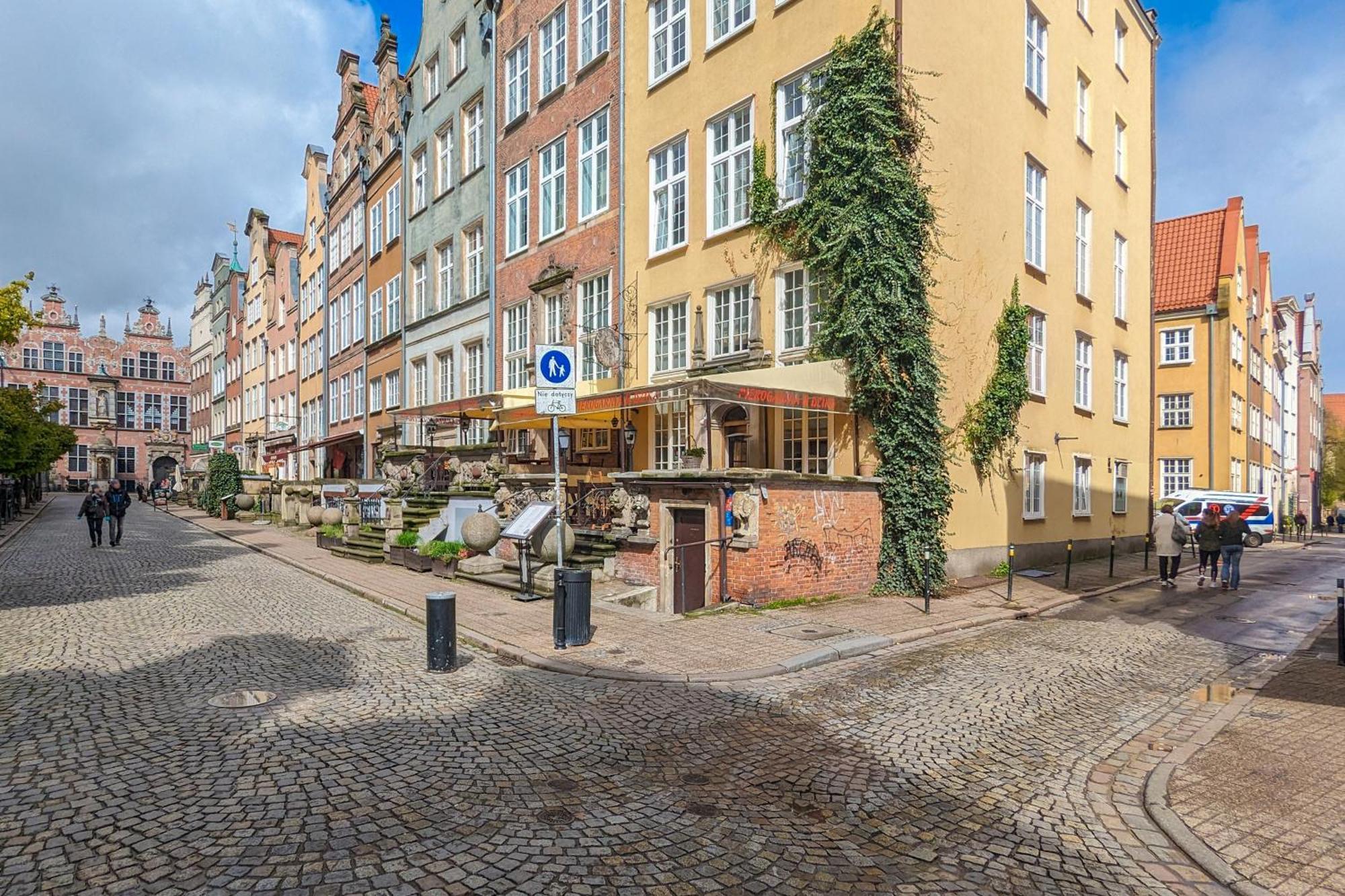Apartment Gdansk Old Town Kolodziejska By Renters Exterior photo